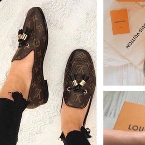 Louis Vuitton society loafer